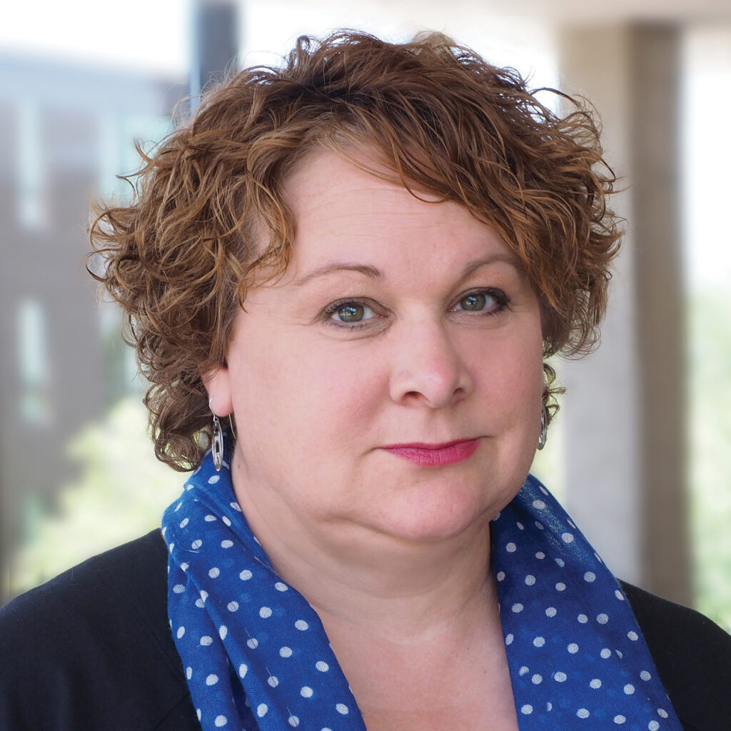 Portrait Photo of Ellen Embertson
